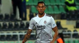 Beşiktaşlı Josef de Souza PFDK'ya sevk edildi