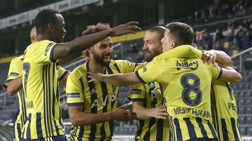 Fenerbahçe, Büyükşehir Belediye Erzurumspor’a konuk olacak