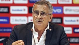 Şenol Güneş: Yıkılmadık, yıkılmayacağız