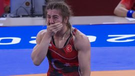 "İlklerin kadını" Yasemin Adar'ın babası kızıyla gurur duyuyor