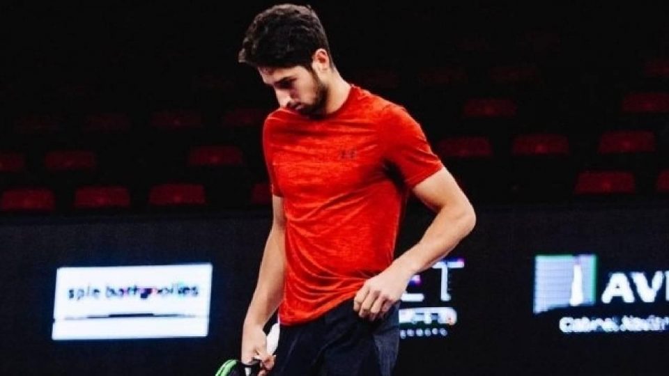 Altuğ Çelikbilek final turuna yükseldi