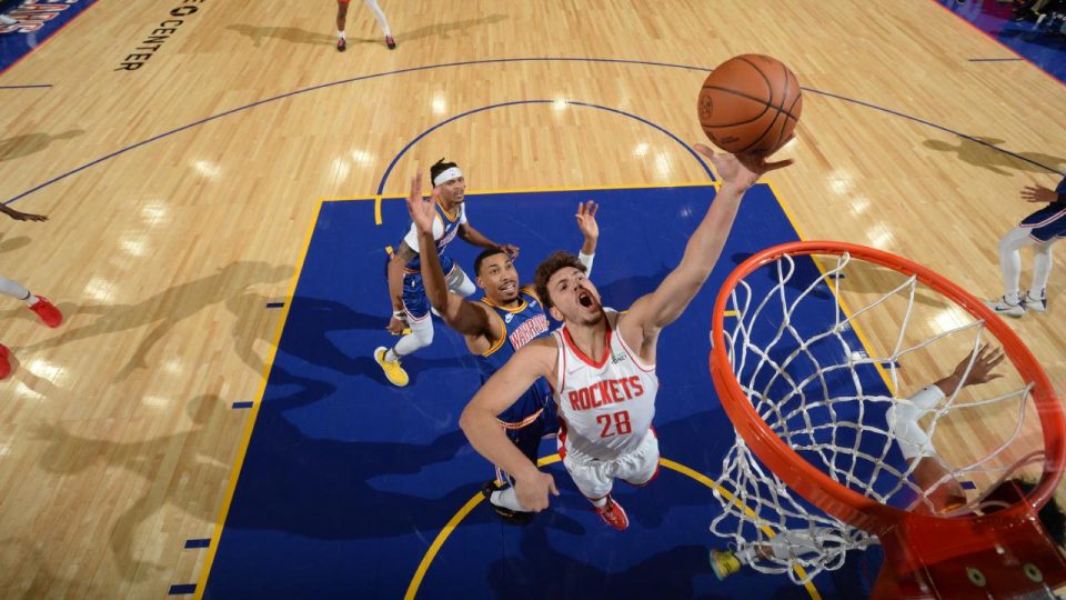 NBA’de Alperen’in takımı Rockets deplasmanında kazandı