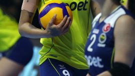 Fenerbahçe Kadın Voleybol Takımı'nda bir oyuncu pozitif