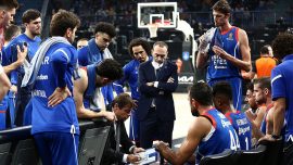 Anadolu Efes Litvanya deplasmanında