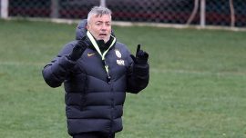 Domenec Torrent Barcelona maçı 11'ini şekillendiriyor