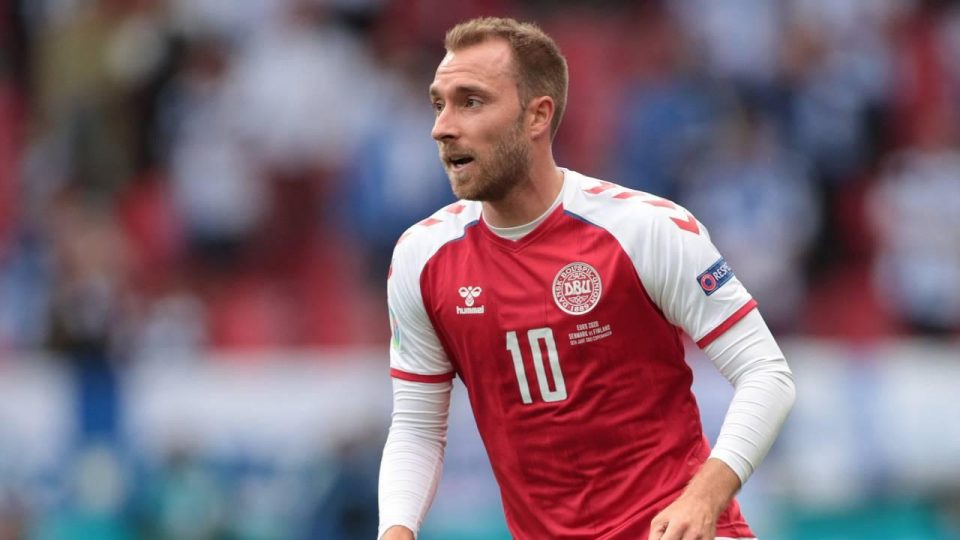 Eriksen kalp krizi geçirdiği sahada gol attı
