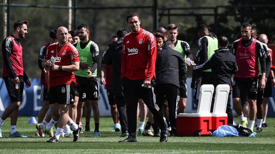 Beşiktaş’ta gelecek planları netleşiyor