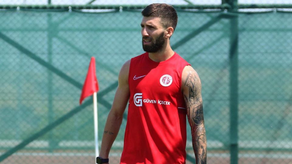 Doğukan Sinik Hull City yolunda