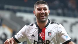 Güven Yalçın, Genoa'ya transfer oldu