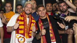 Lucas Torreira ve Dries Mertens, Galatasaray için İstanbul'da