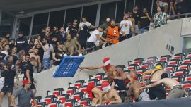 Nice-Köln maçı öncesinde çıkan olaylarda 2'si ağır 18 kişi yaralandı