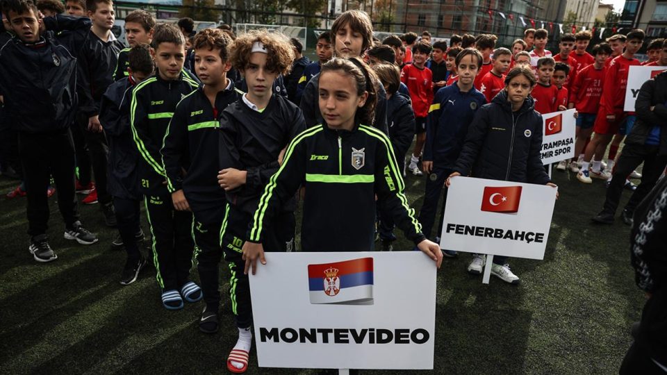 “Dostluk ve centilmenlik” uluslararası turnuvası İstanbul’da başladı