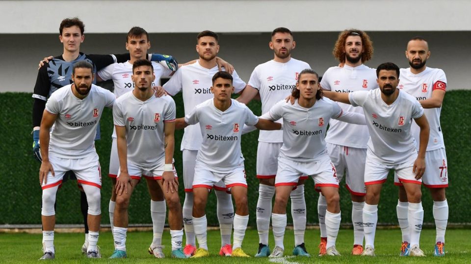 Balıkesirspor transfer tahtasını açamayacak