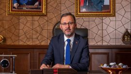 Bakan Kasapoğlu'ndan Trabzonspor maçı için çağrı
